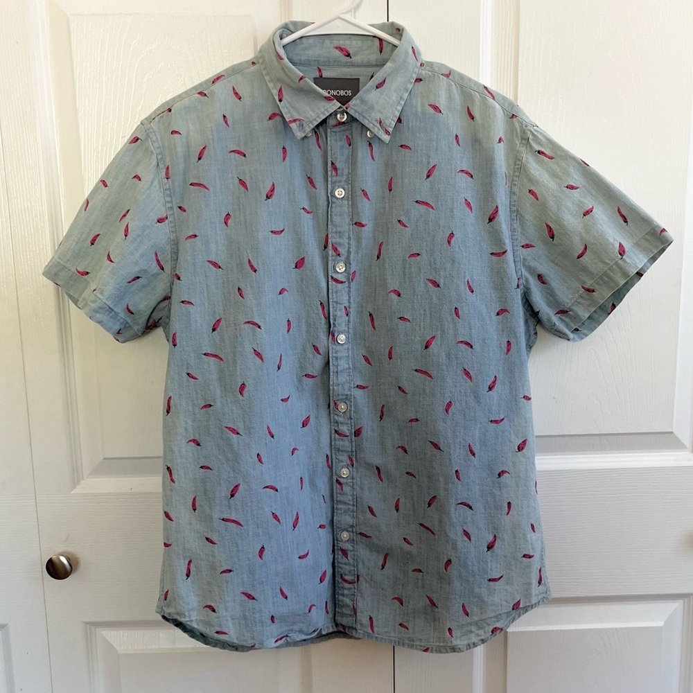 Bonobos Light Blue Short Sleeve Button-Down Shirt with Red Feather Print